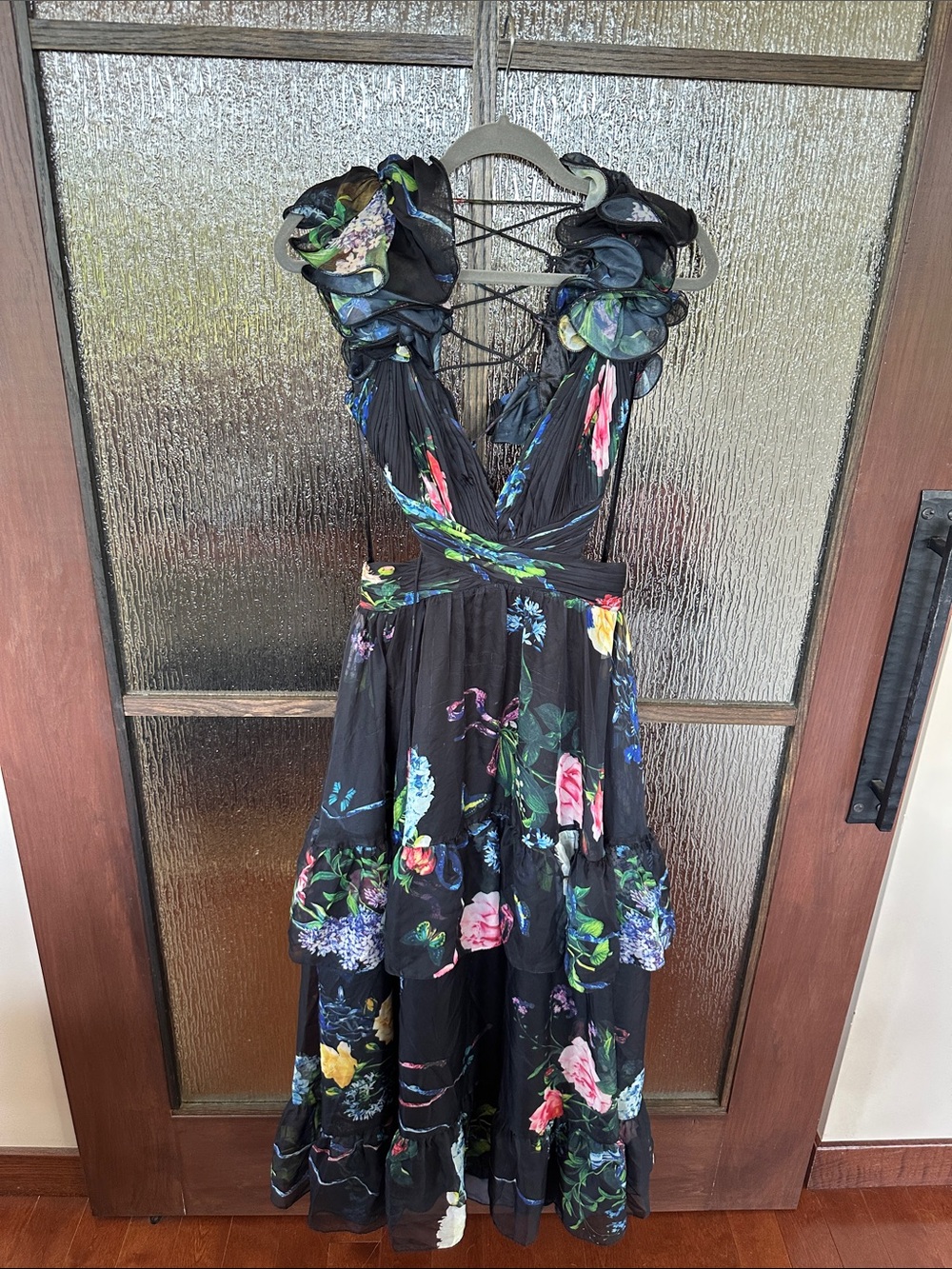 Mac Duggal Black Ruffle Tiered Floral Cut-Out Chiffon Dress Sz 6. - Picture 10 of 15